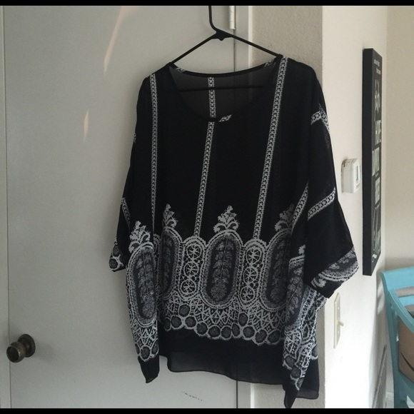 Tops - Bat sleeve sheer shirt
