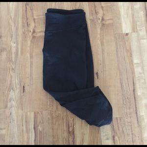 Lululemon Cropped Leggings