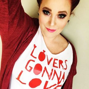 Meet your Posher, Vanna