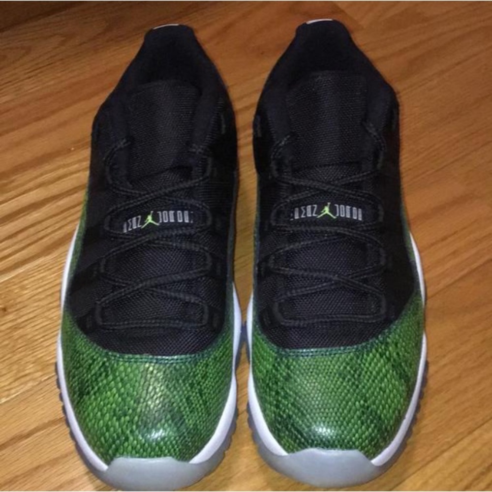 ❤️SOLD on M ❤️Air Jordan 11s  Men's