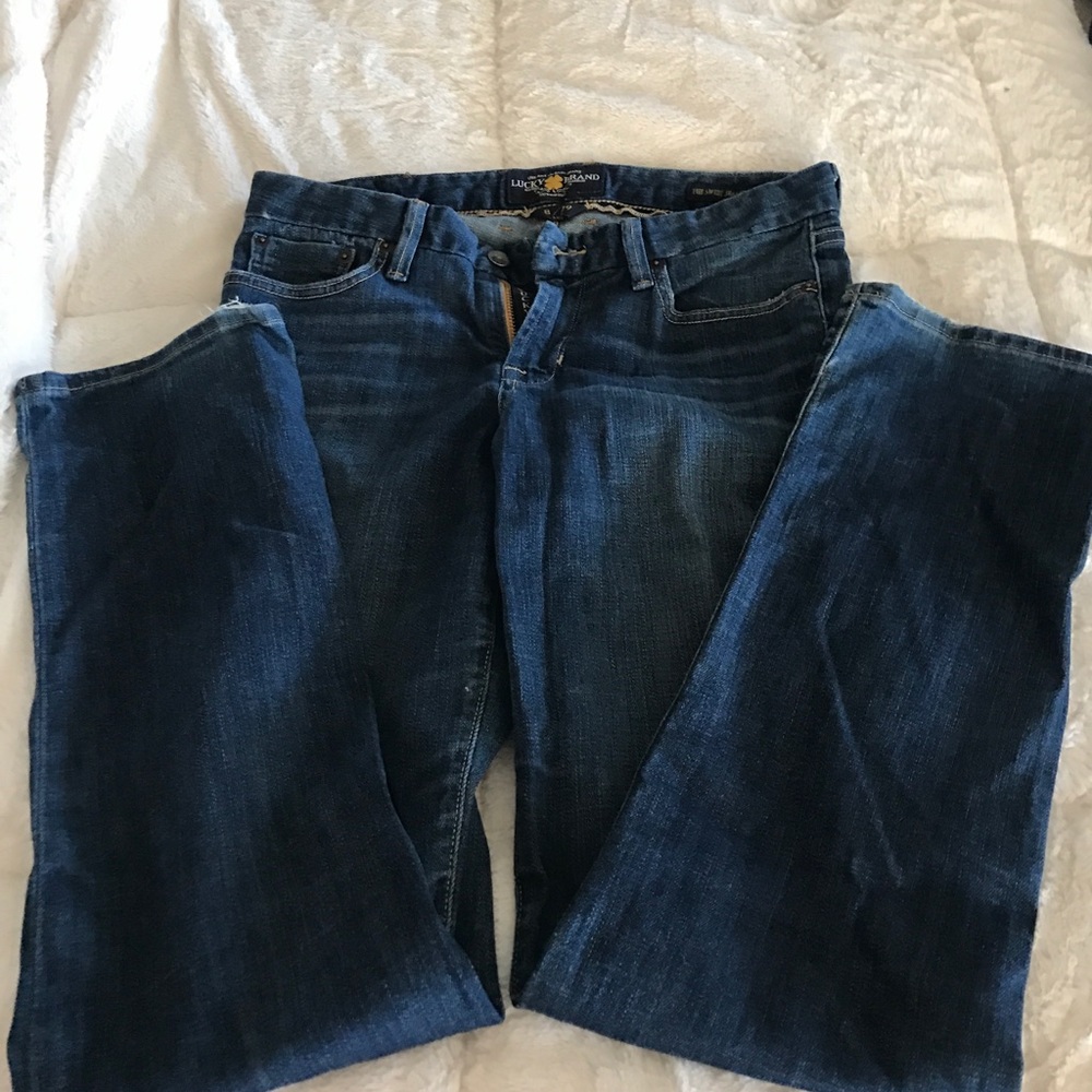 Lucky Brand. Size 8/waist 29 Sweet Jean Straight