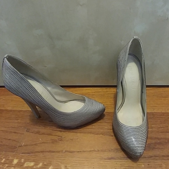 Colin Stuart Tan Stitch Pump - Picture 1 of 1
