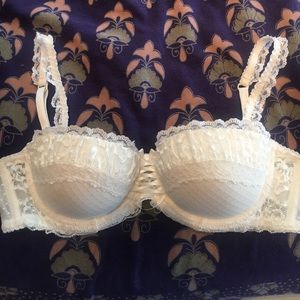 H&M Ivory Lace Bra 34B