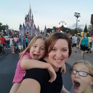 Meet your Posher, Stacy