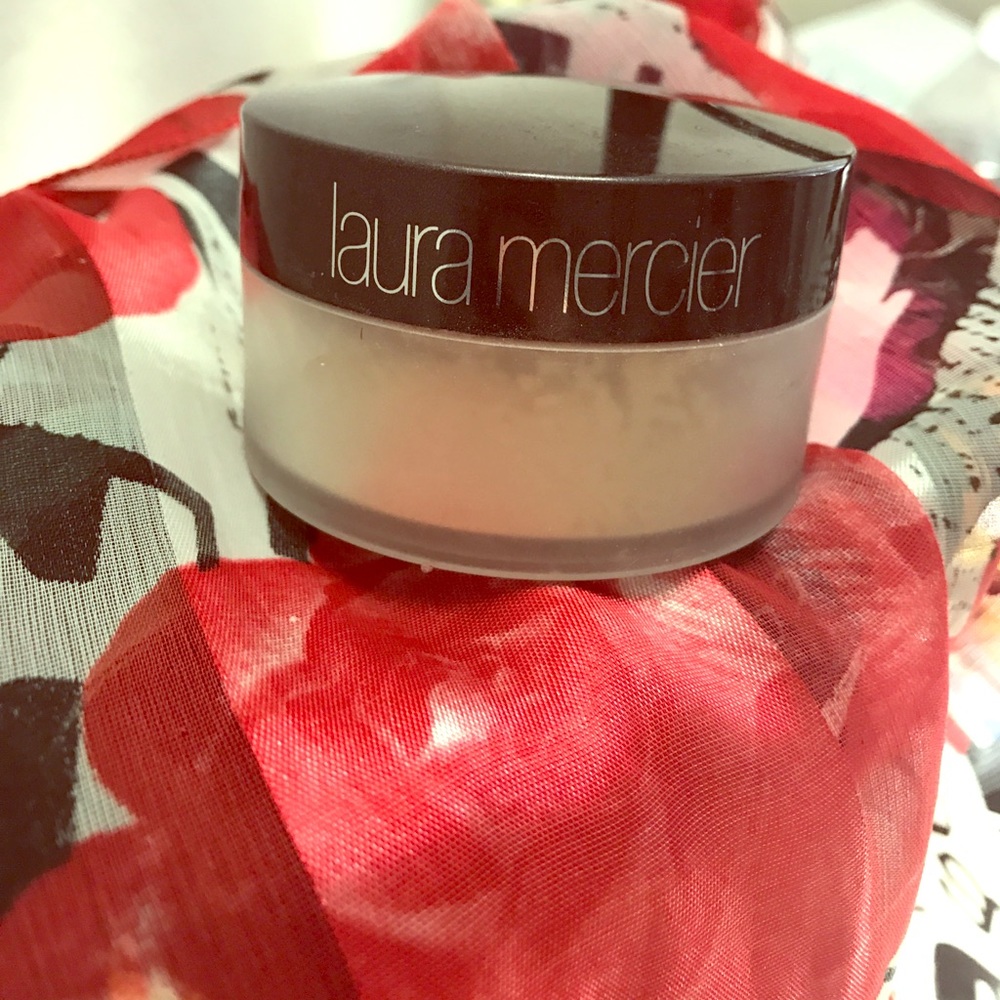 Laura mercier translucent setting powder