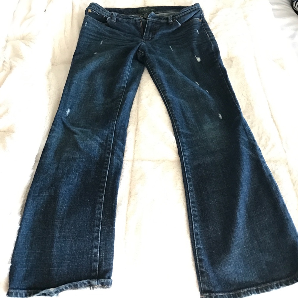 LRL Lauren Jeans Co. 8P. Distressed jeans.