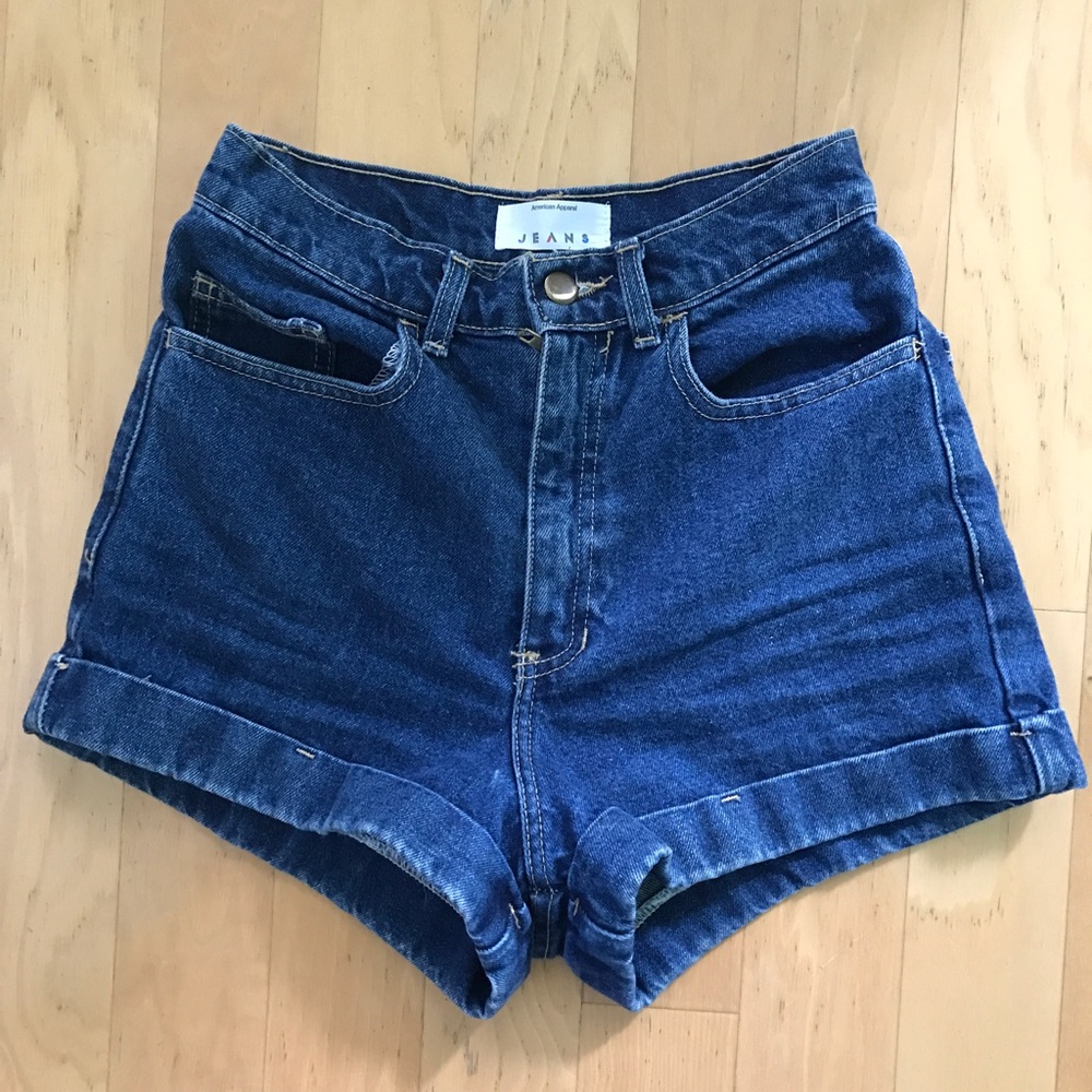 ✨✨AA high waisted shorts size 26✨✨