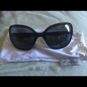 Oakley sunglasses