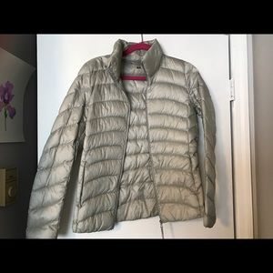 Uniqlo down jacket, so warm and comfy!!