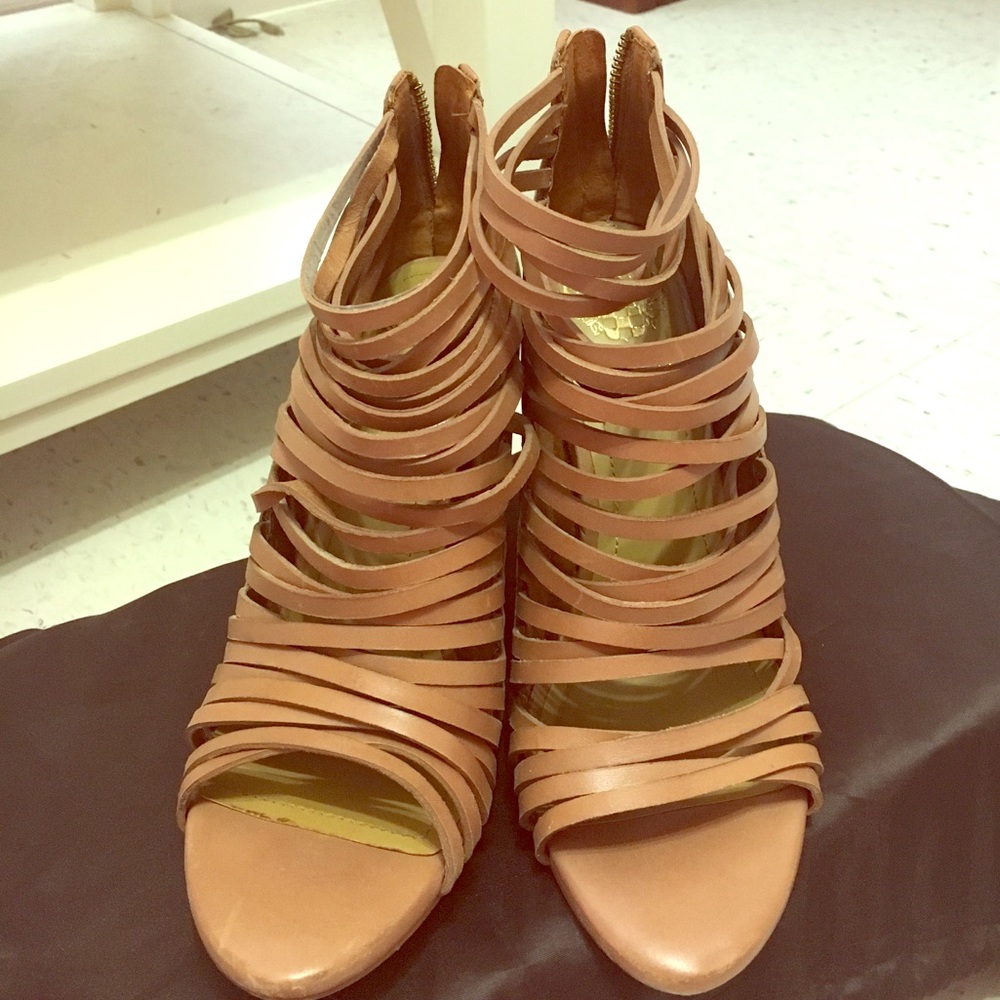 Vince Camuto wedges