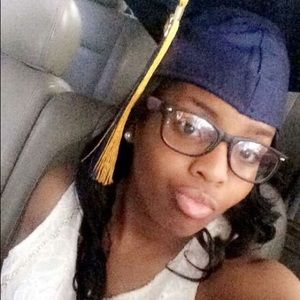 Meet your Posher, Imani