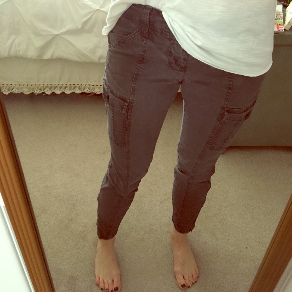 Gray cargo skinny pants