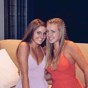 Meet your Posher, Ella