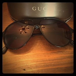 Gucci sunglasses! Aviator style