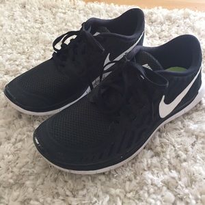 Women's Nike Free 5.0