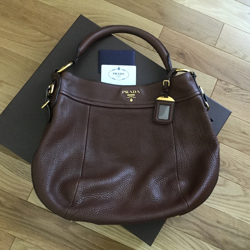 PRADA SACCA BAG
