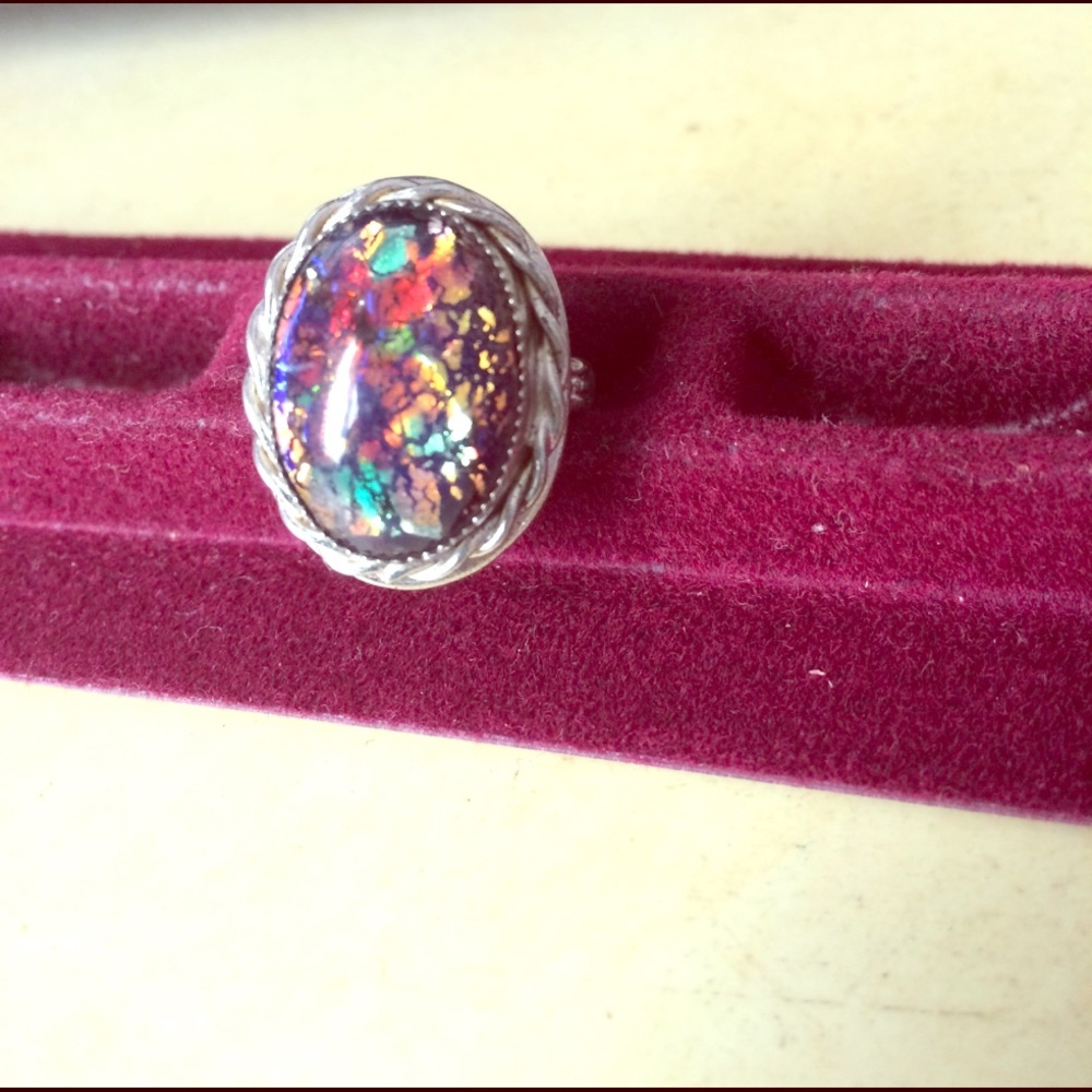 Gorgeous multicolor ring