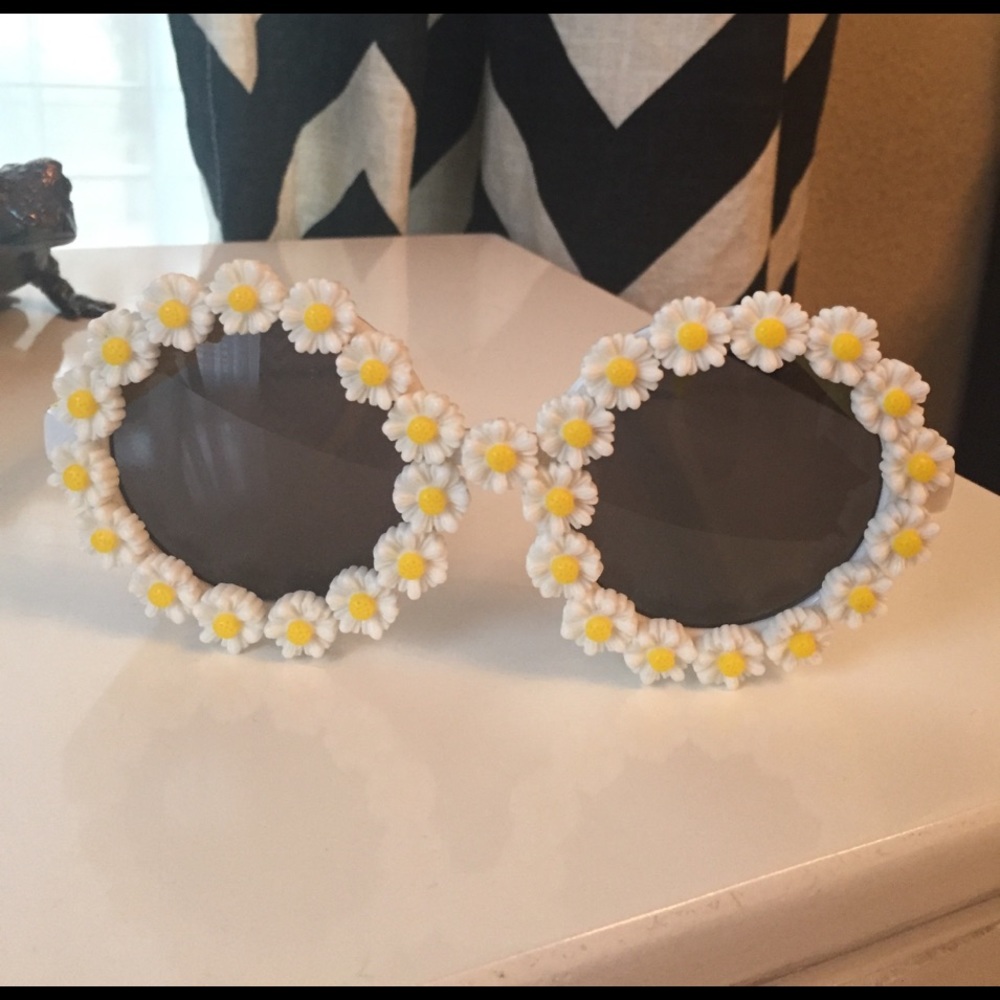 Flower sunglasses