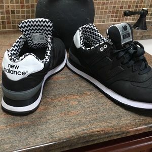 US women's size 8.5 New Balance WL574