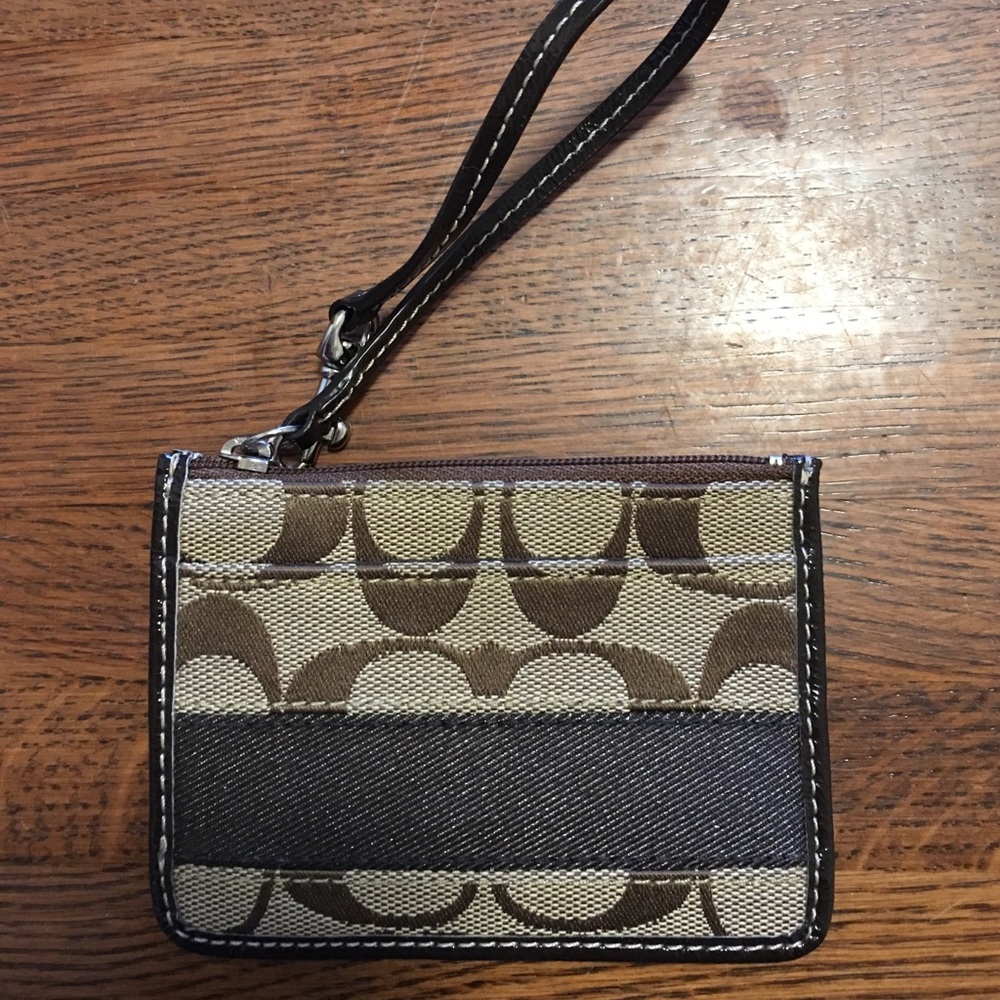 Coach Small wristlet
