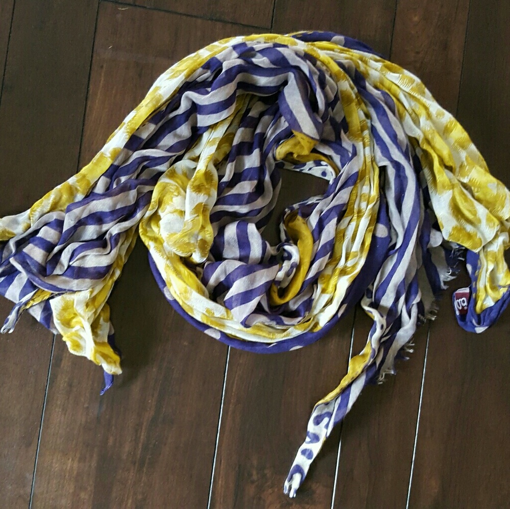 Scarf