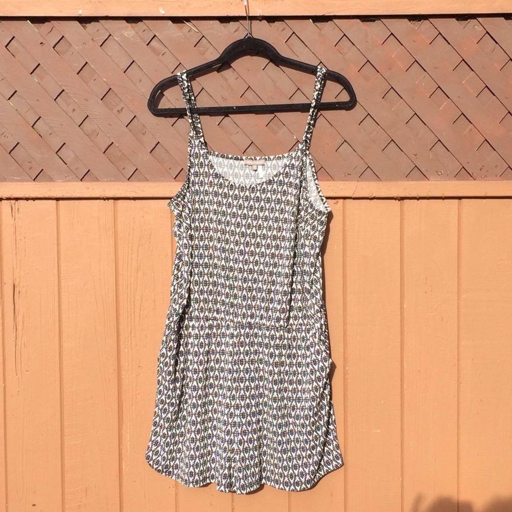 Black & white Vince Camuto shorts romper