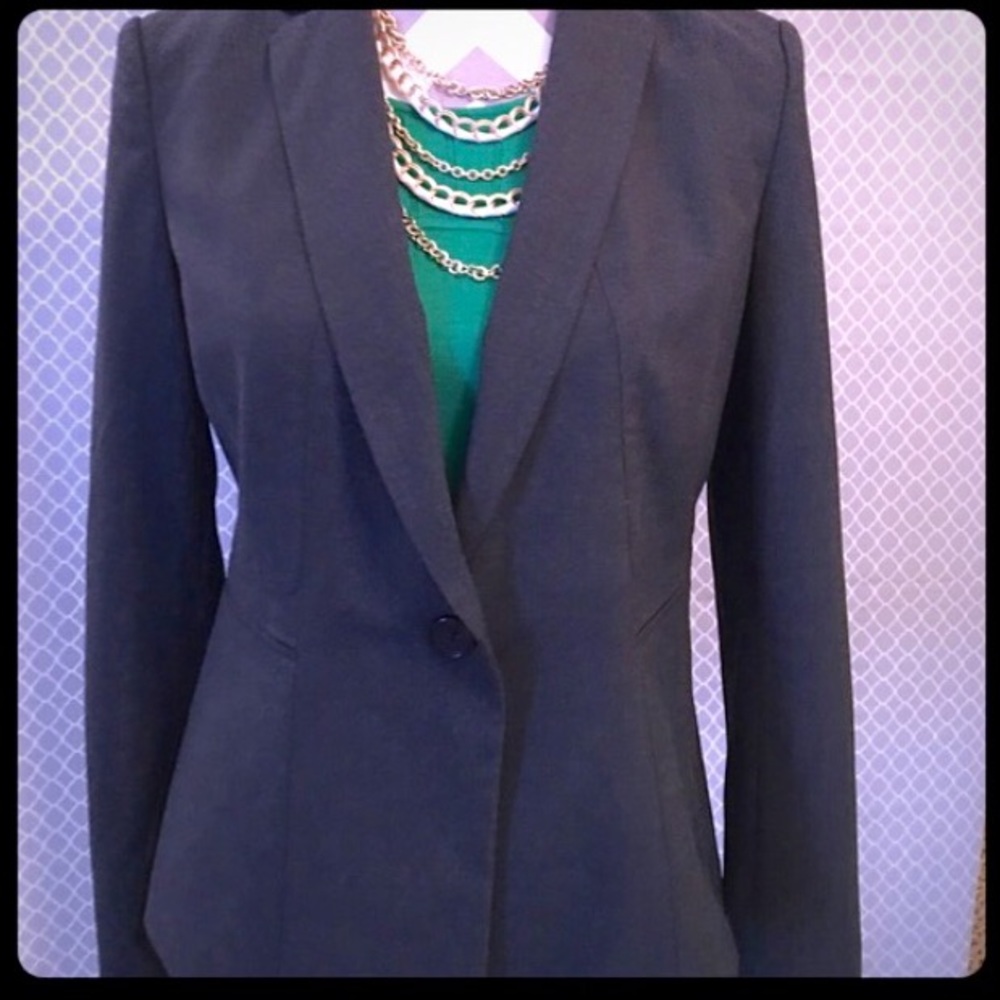 🎉NWOT Anne Taylor Blazer - Size 6