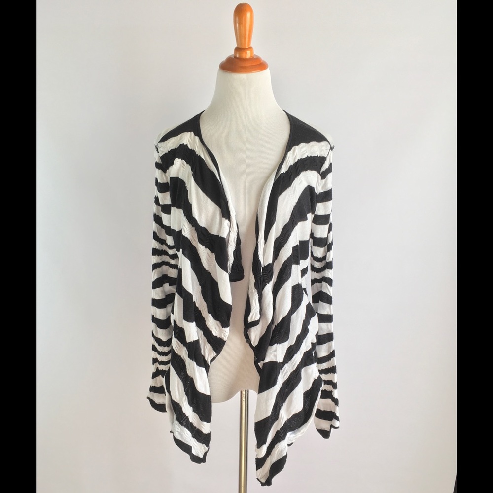 Free people cardigan M wrap stripes Zebra Print