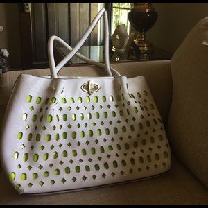 🌺 GIANNI BINI LARGE TOTE