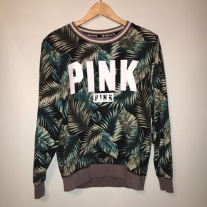 VS Pink Crewneck