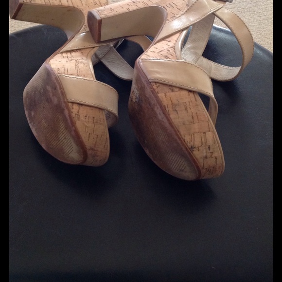 Michael Kors Platforms. - Picture 4 of 4