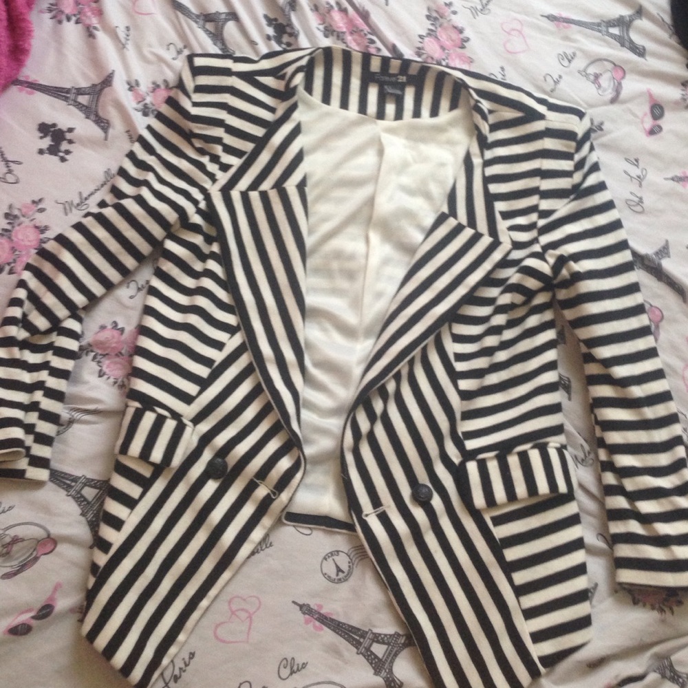 Forever 21 Striped Shoulder-Padded Blazer