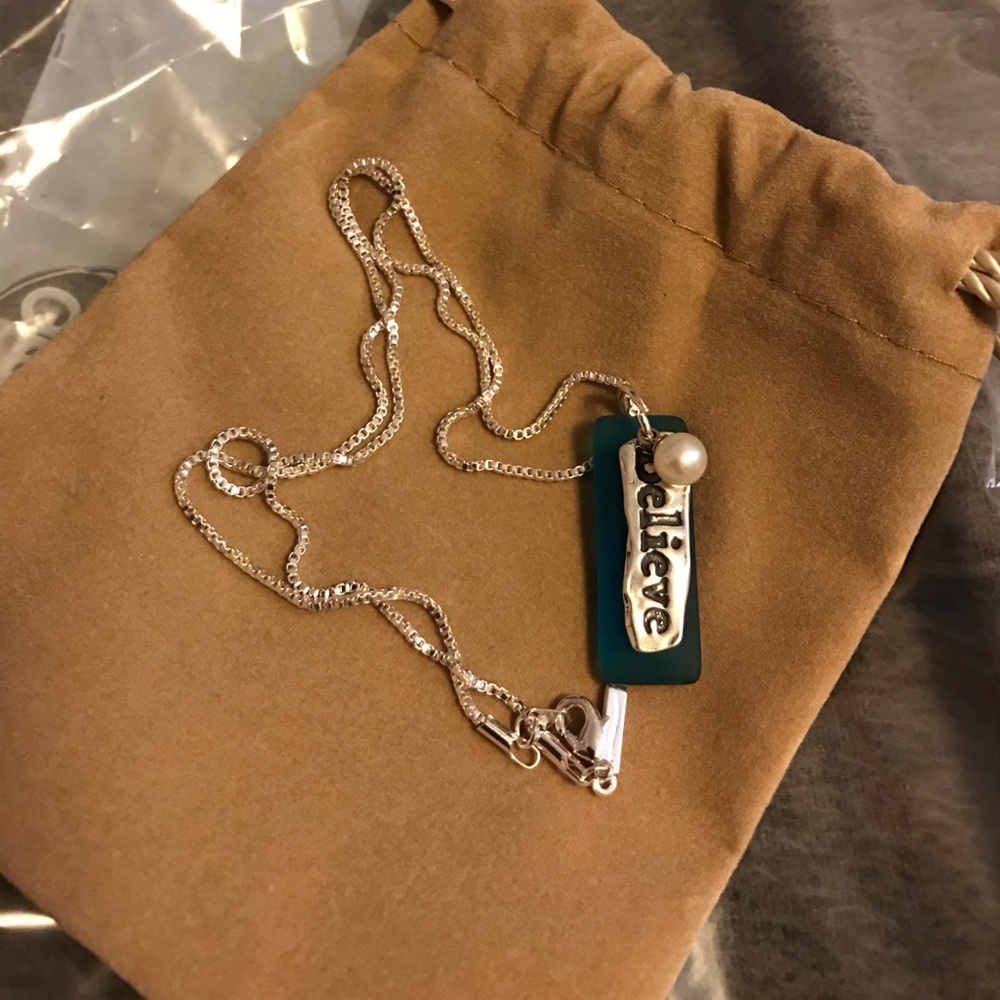 Believe Sea Glass Vantel Pearls Necklace