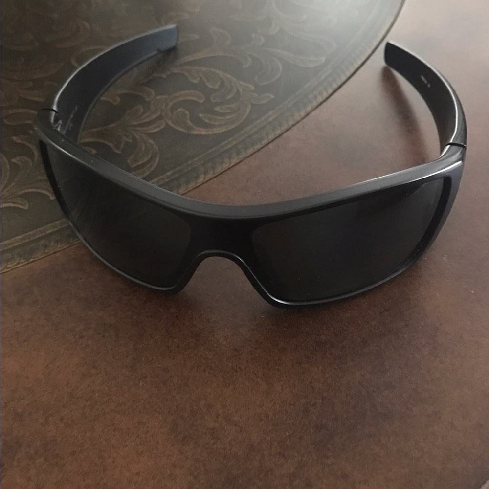 Original Oakley sunglasses for man