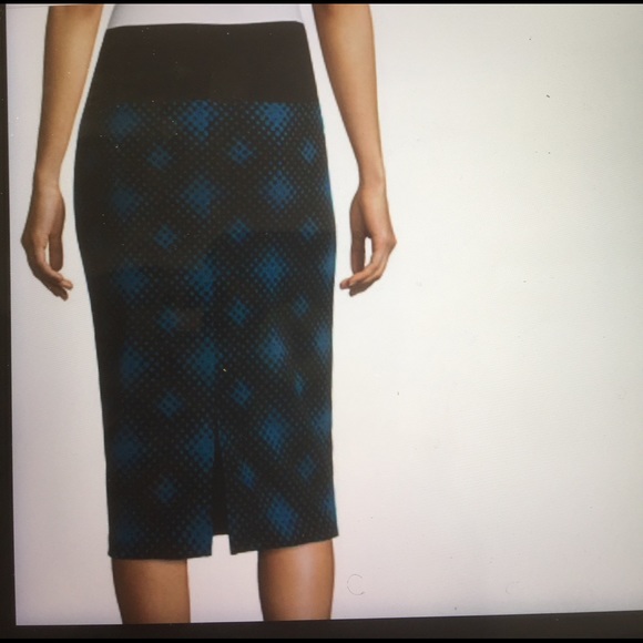 Worthington Blocked Moro pencil skirt avail 4 & 6 - Picture 2 of 3