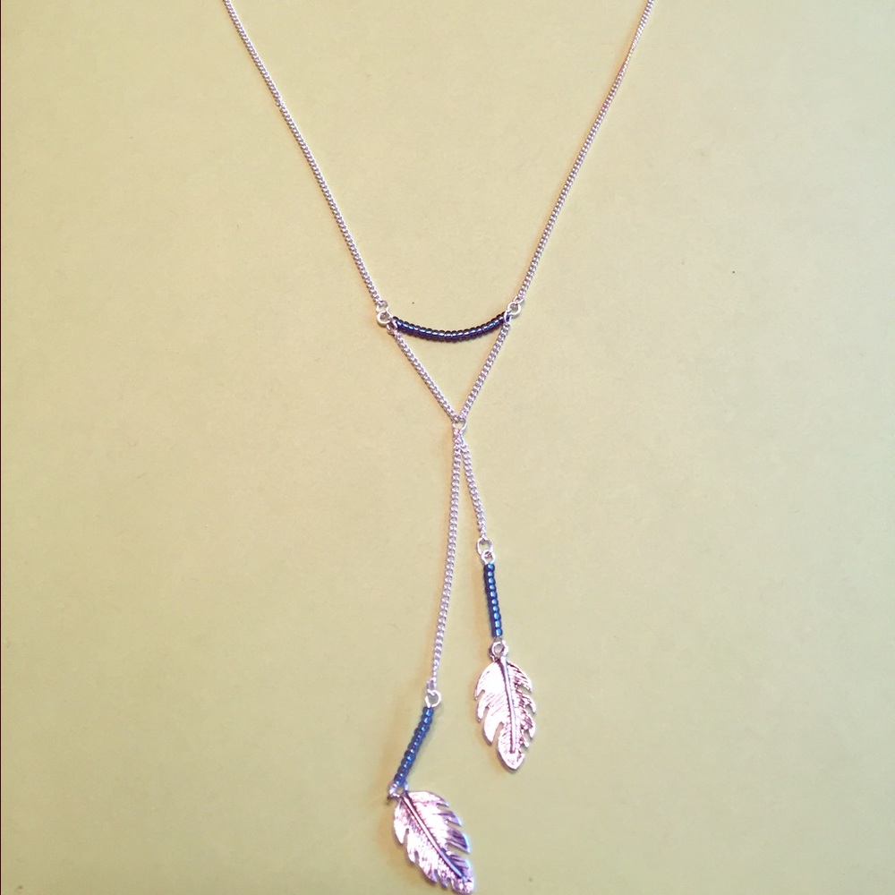 Feather beaded necklace