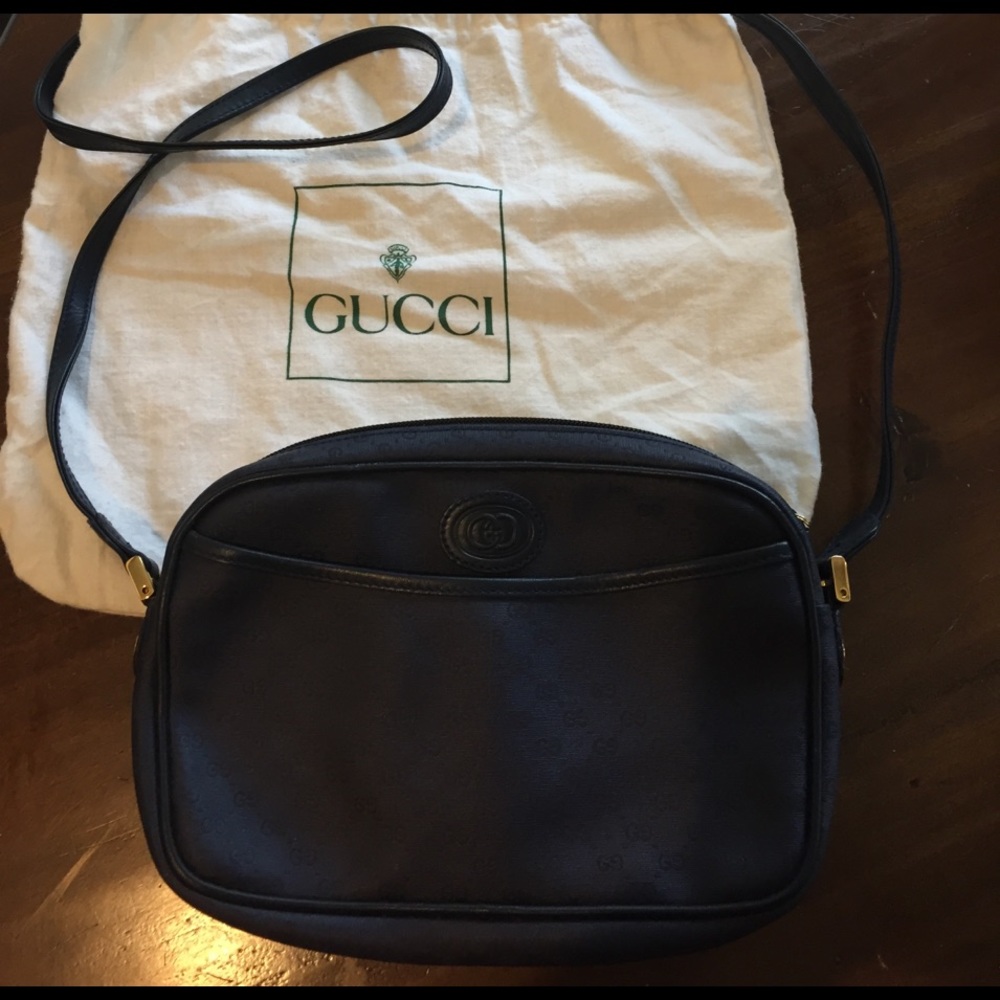 Gucci vintage crossbody handbag