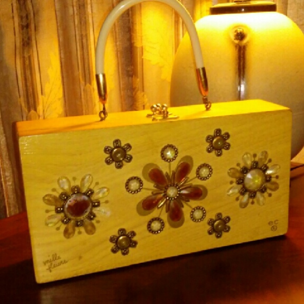 Enid Collins box bag "Mille fleurs”