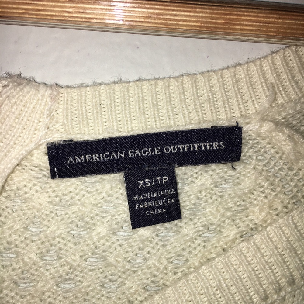 AEO Sweater - Picture 2 of 4