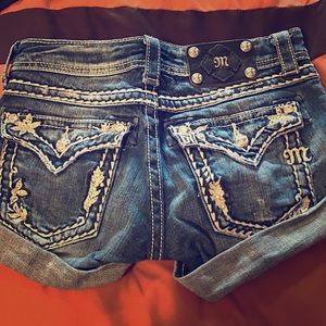 Miss me cuff shorts