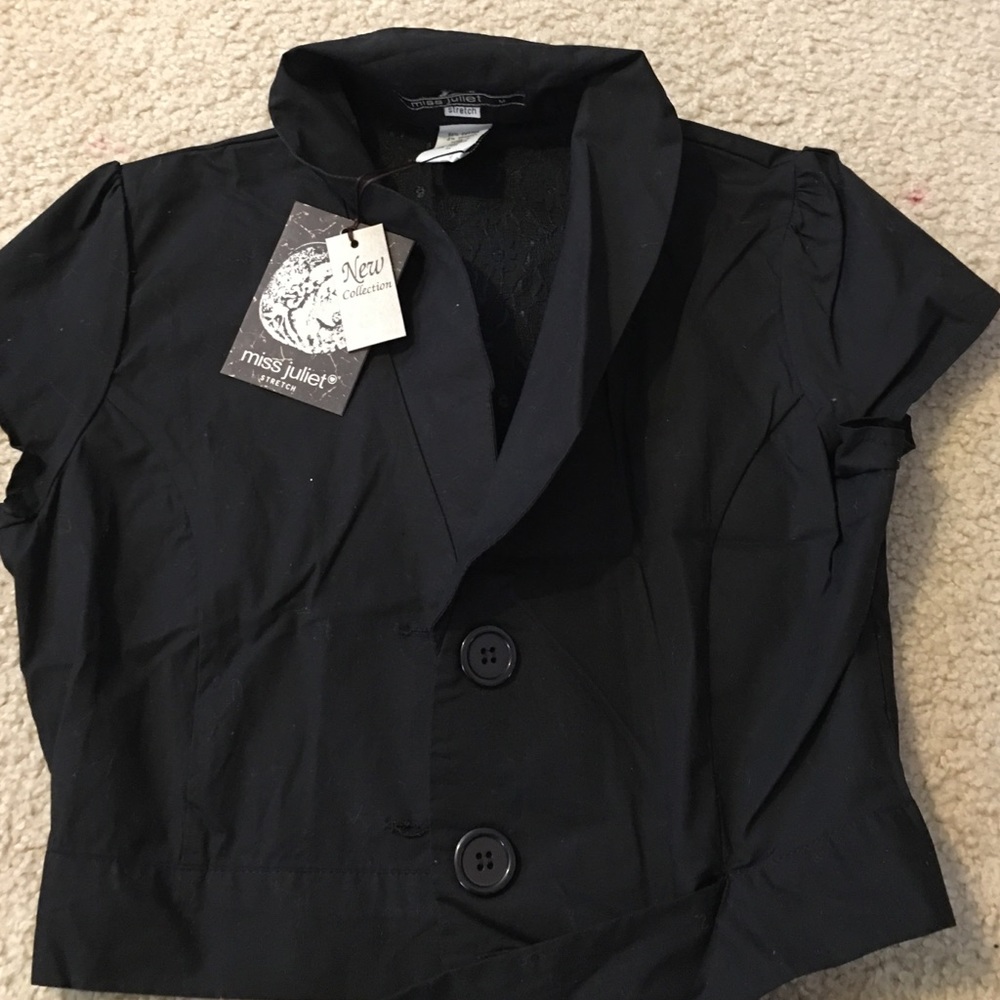 Brand new short blazer