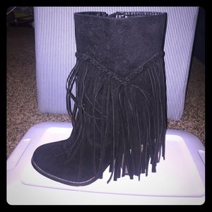 Mid calf fringe boots