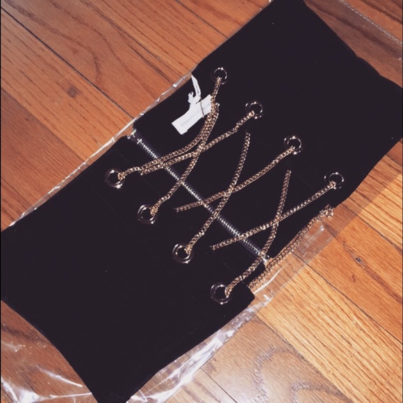 LAST ONE !!!Velvet black gold chain up corset belt - Picture 8 of 8