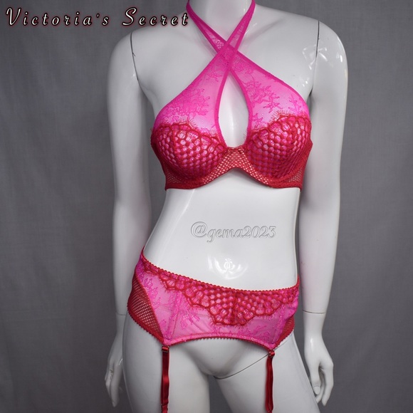 Victoria's Secret Other - Victoria's Secret lingerie bra 34C Garter M/L