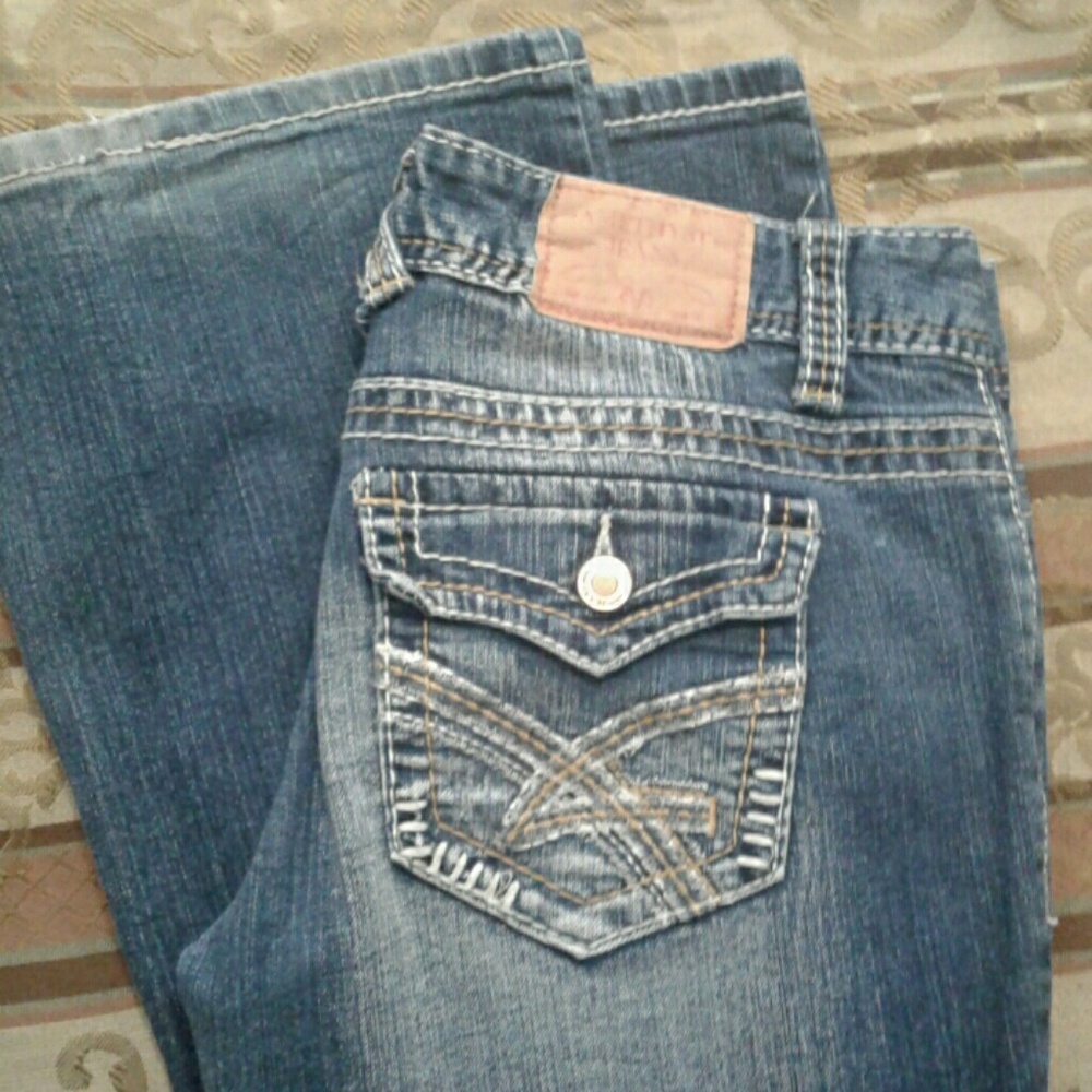 Cute amethyst jeans