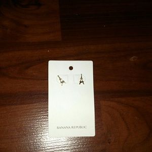 Tour D'Eiffel earrings 🤗