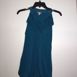 Double layered tank with buttons down the front