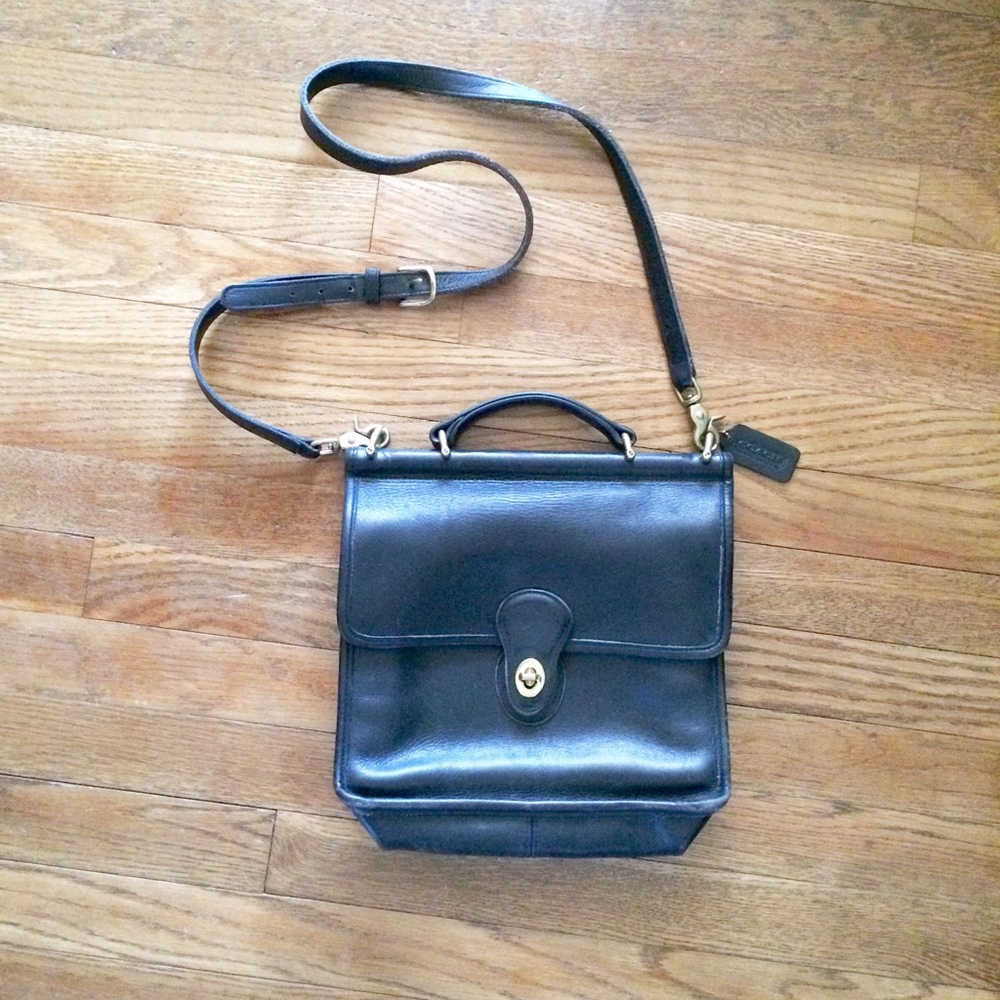 Coach Willis Black Leather Crossbody Bag vintage