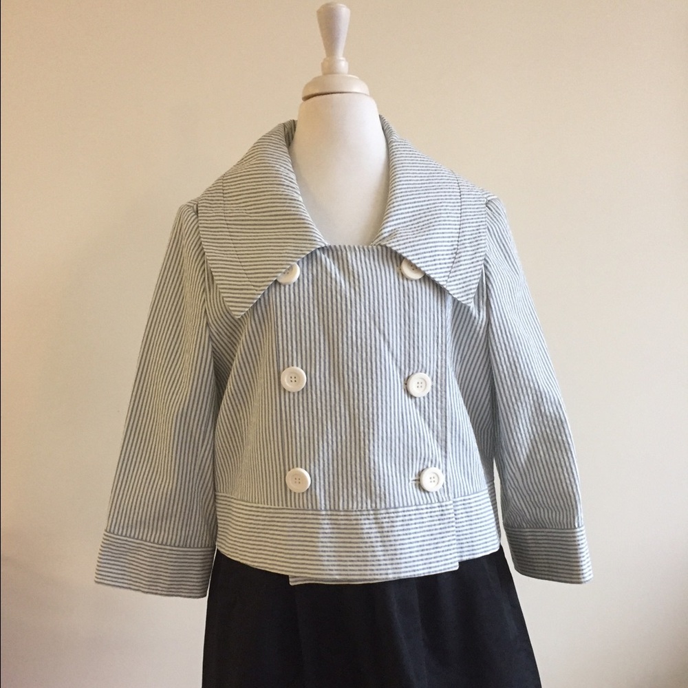 Refreshing Seersucker Cropped Jacket by Zara
