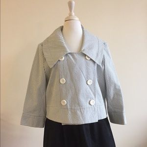 Refreshing Seersucker Cropped Jacket by Zara